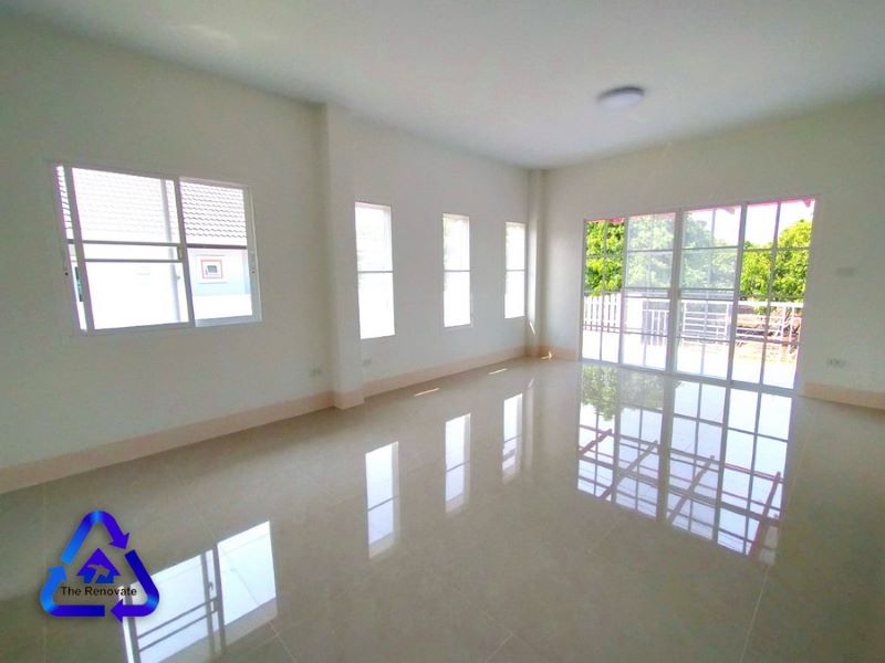 Picture of Modern-Style Family Home with Graceful Gable Roofs 